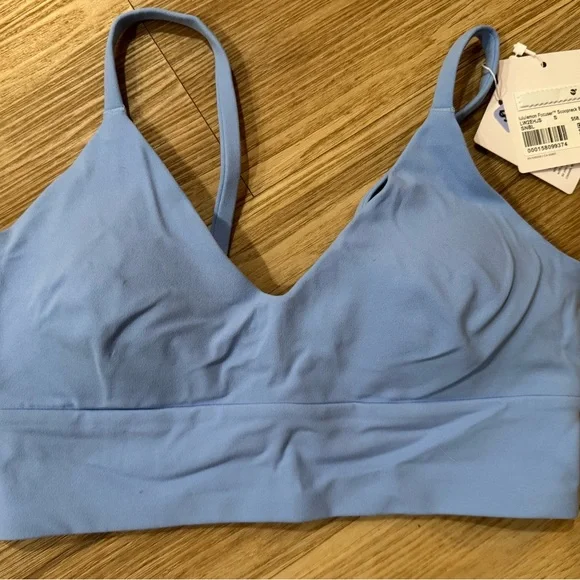 Lululemon focuser scoopneck bra A/B cup size Small NWT - Picture 3 of 4
